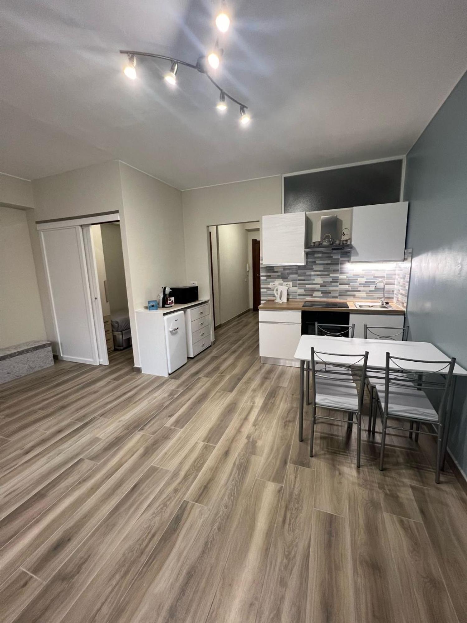 La Casa Di Wendy Apartment Сан Ремо Екстериор снимка